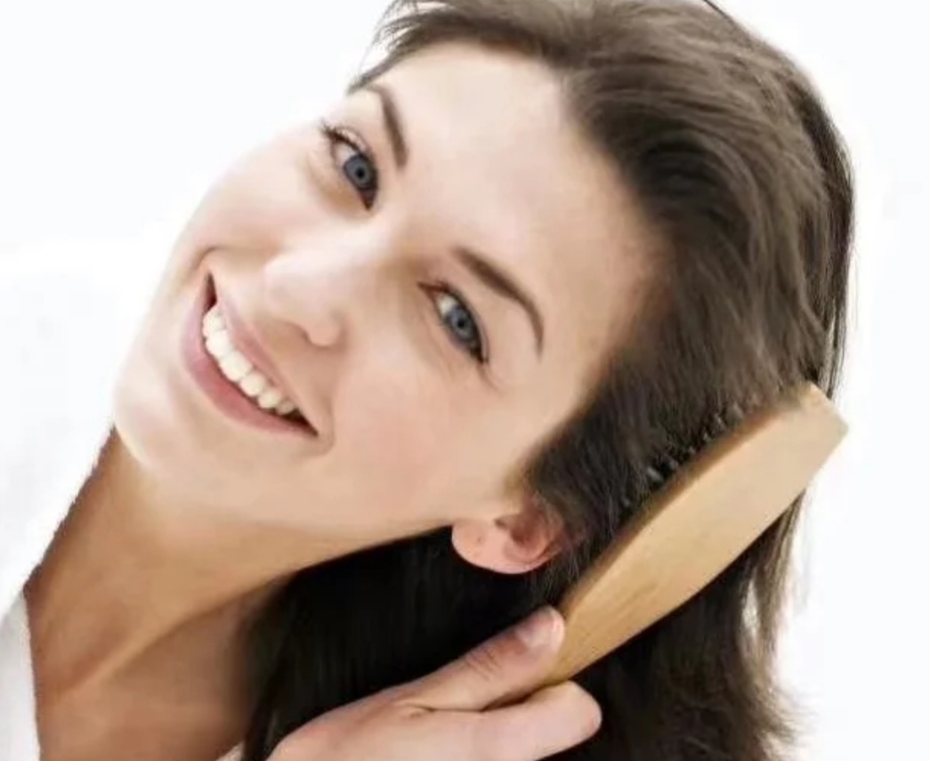 3个使用方法，让护发精油发挥最大效果，你做到了几个？