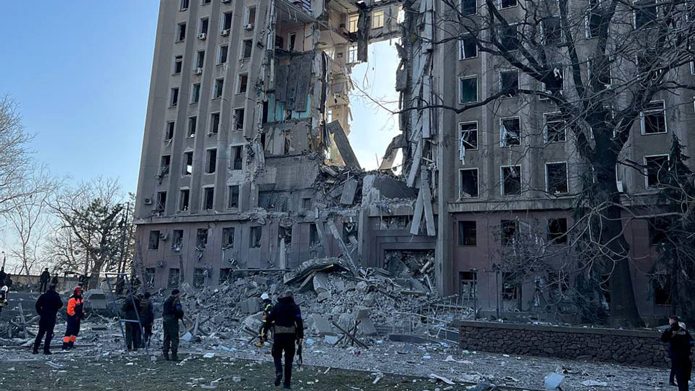 乌克兰被炸大楼图片